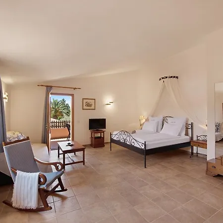 Hotel Ses Rotes Velles - Petit 4*